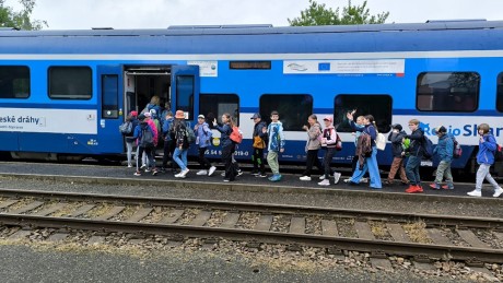 2. Čekala nás několikahodinová jízda do Kryštofova Údolí.